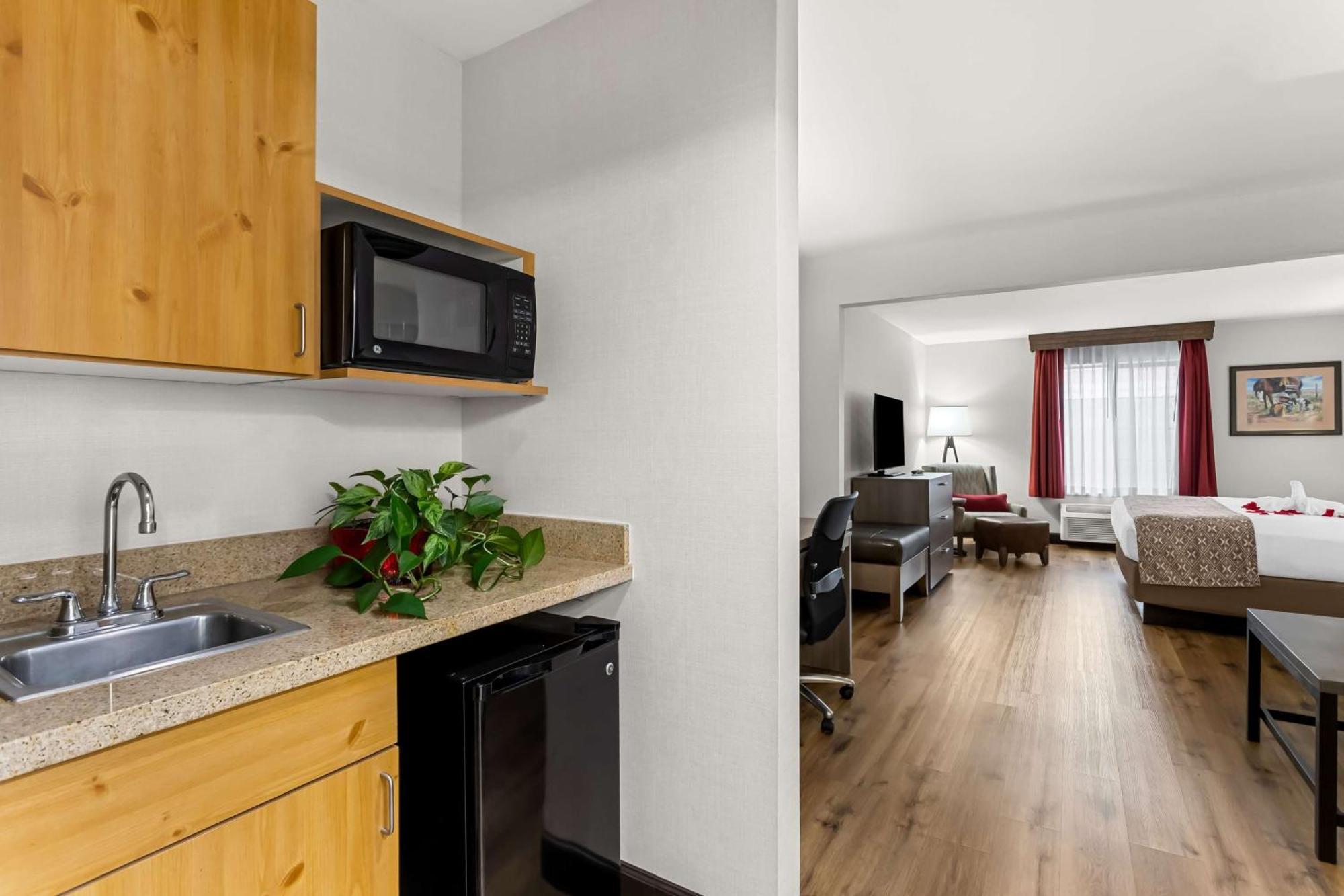 Best Western Moriarty Heritage Inn Екстериор снимка